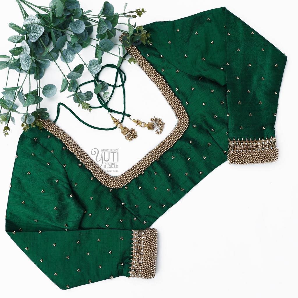 Green Traditional bead design