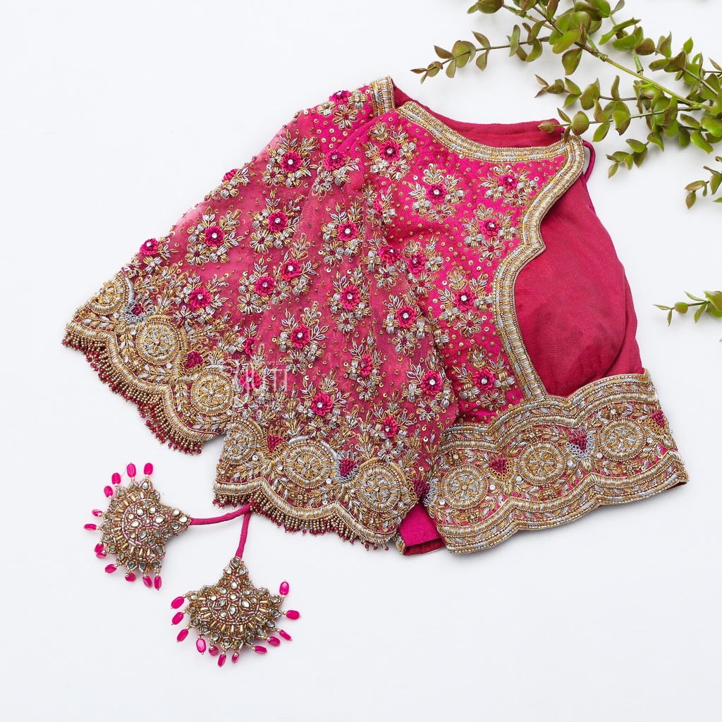 Behold the pink & white golden floral masterpiece