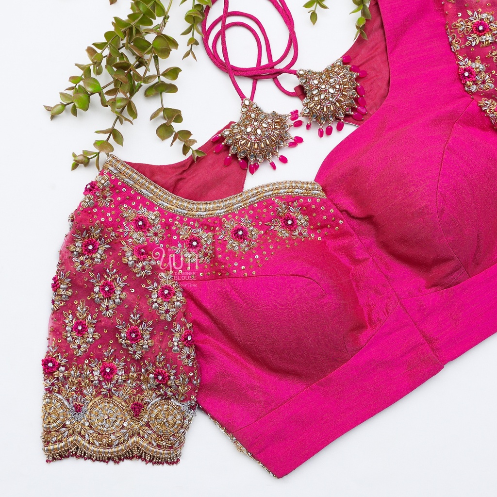 Behold the pink & white golden floral masterpiece