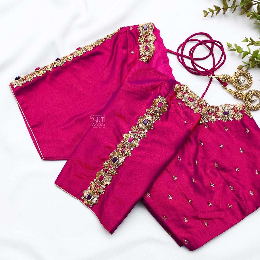 This Debian Red bridal blouse is pure perfection!