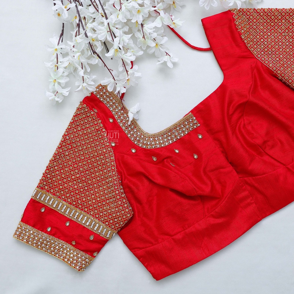 Embracing the golden hues with this stunning embroidery blouse  The perfect blend of elegance and style.