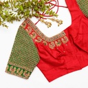 Strawberry embroidery blouse