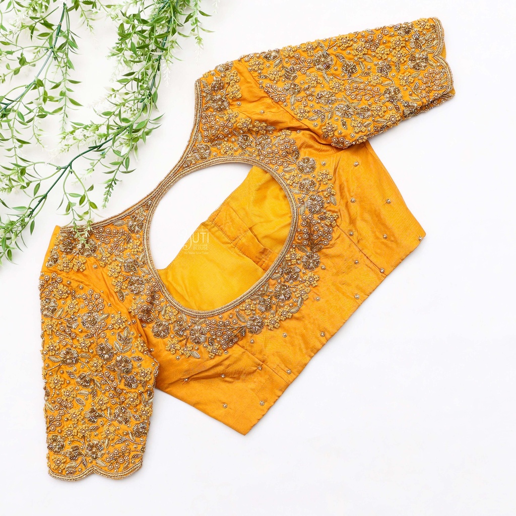 Yellow embroidery blouse