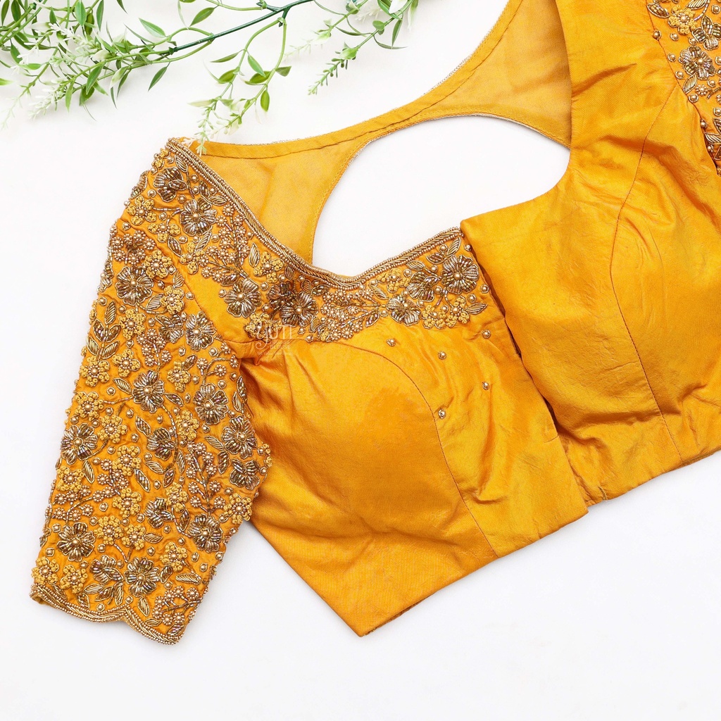 Yellow embroidery blouse