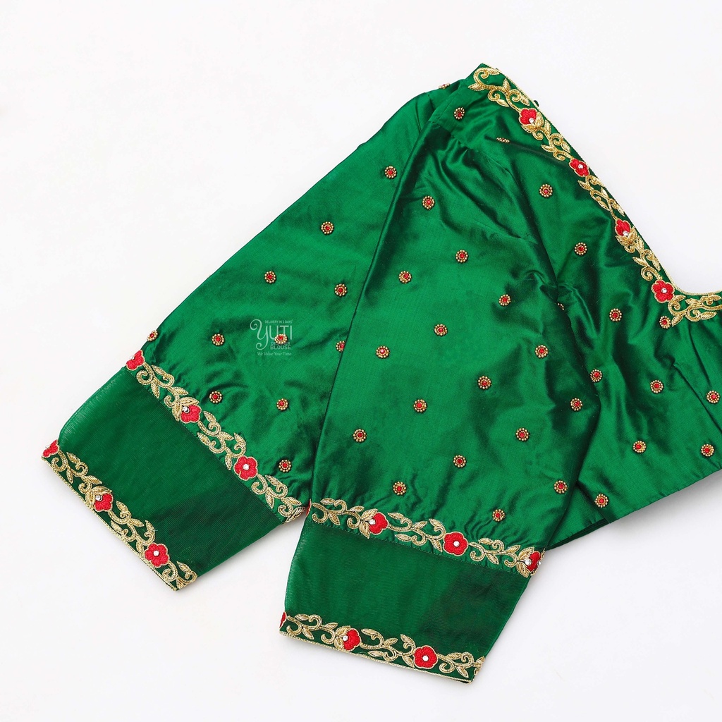 Feeling like a green goddess in this stunning embroidered blouse!