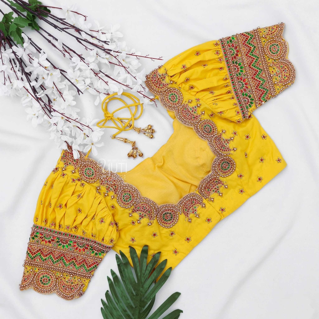 yellow sun and moon kemp design