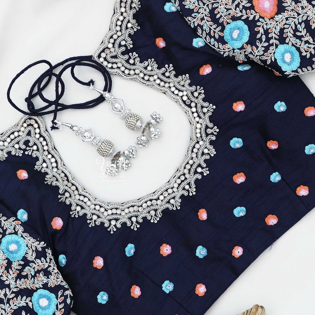 Blue blouse with contrast floral