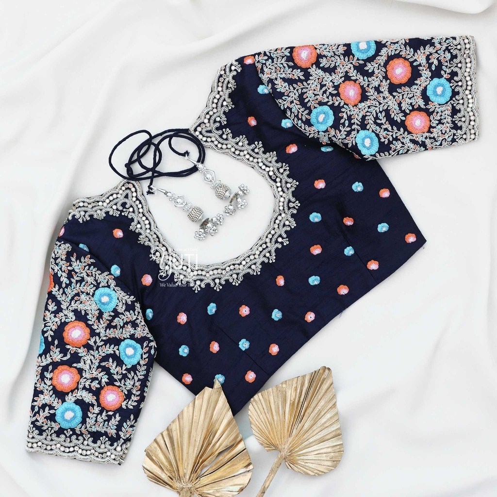 blue-blouse-with-contrast-floral-work-by-yuti-designers3