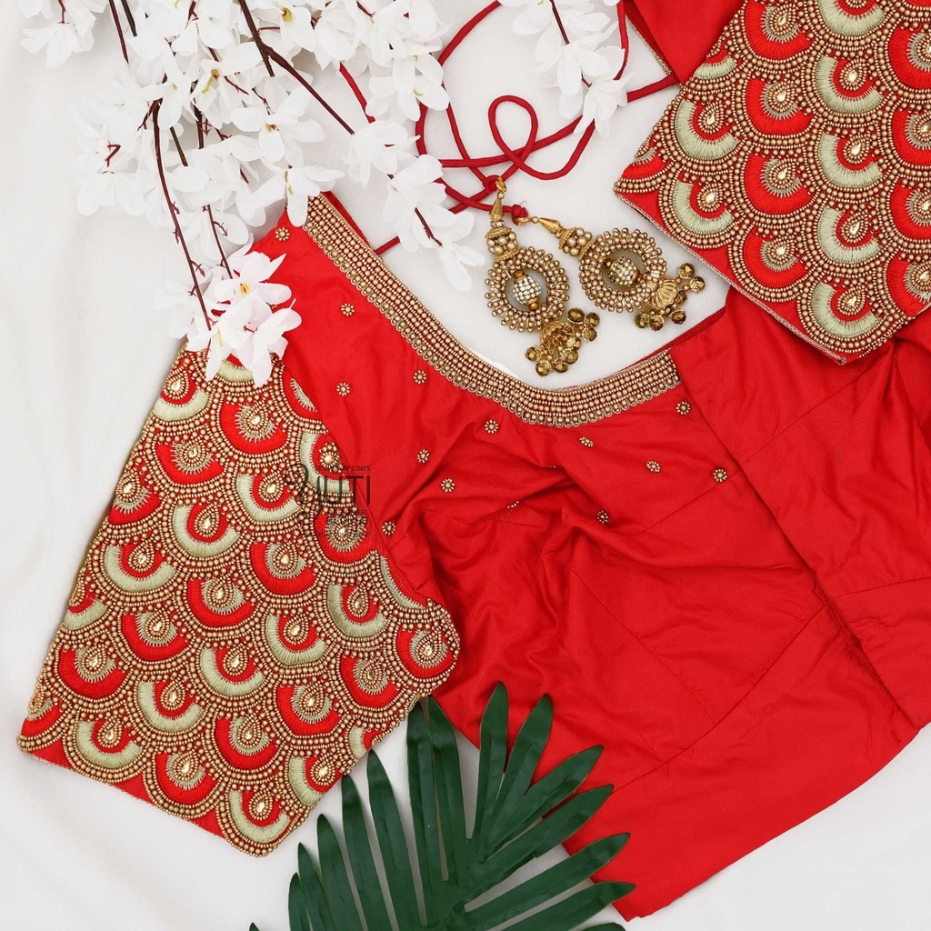 red-scalloped-bridal-blouse-by-yuti-designer-3