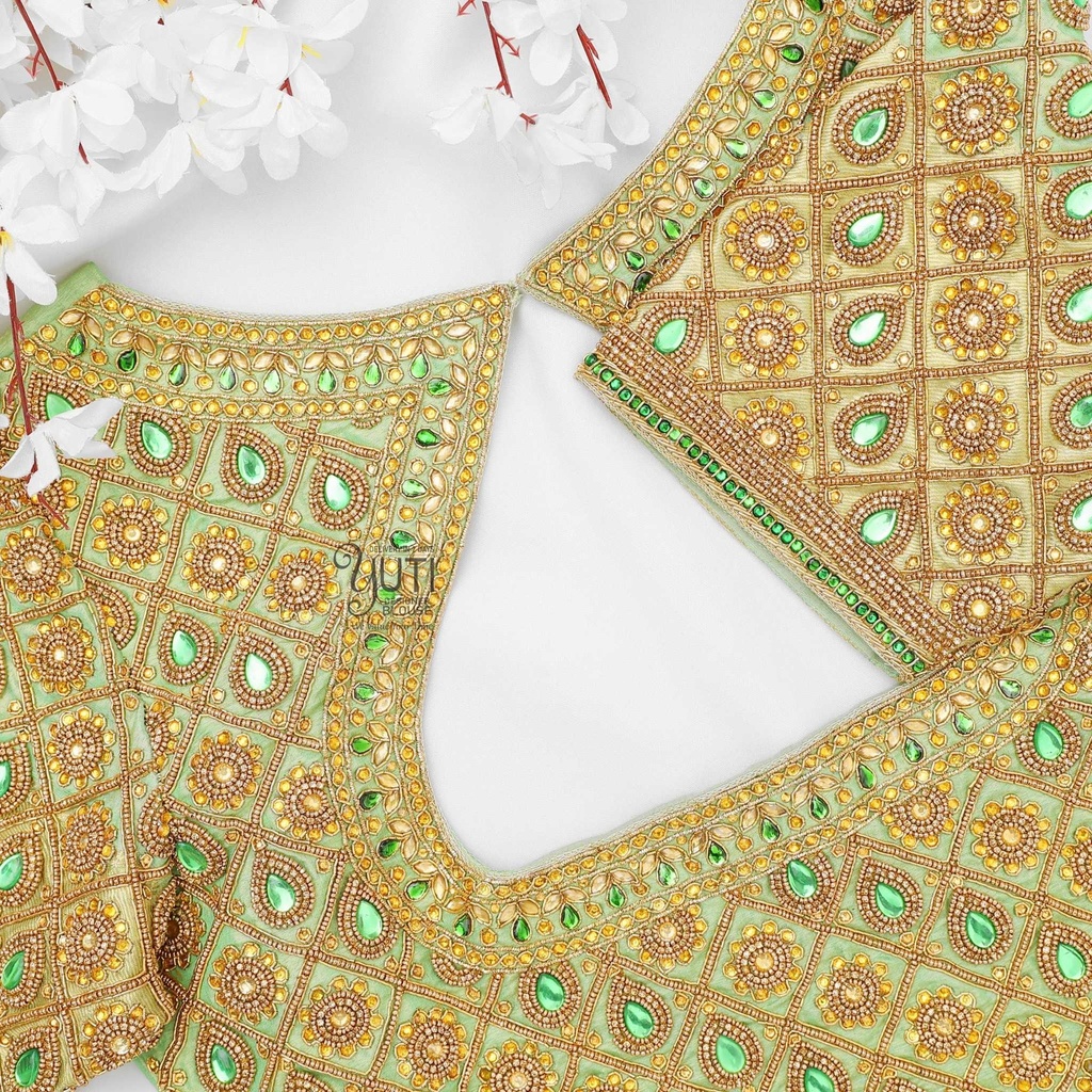 Thilagam and round with checked pattern