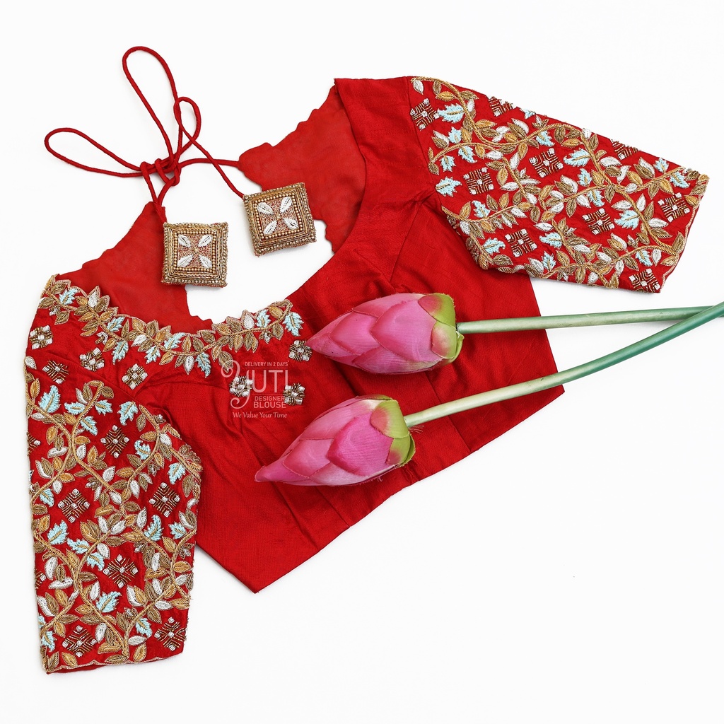 Red creeper leaf bridal blouse