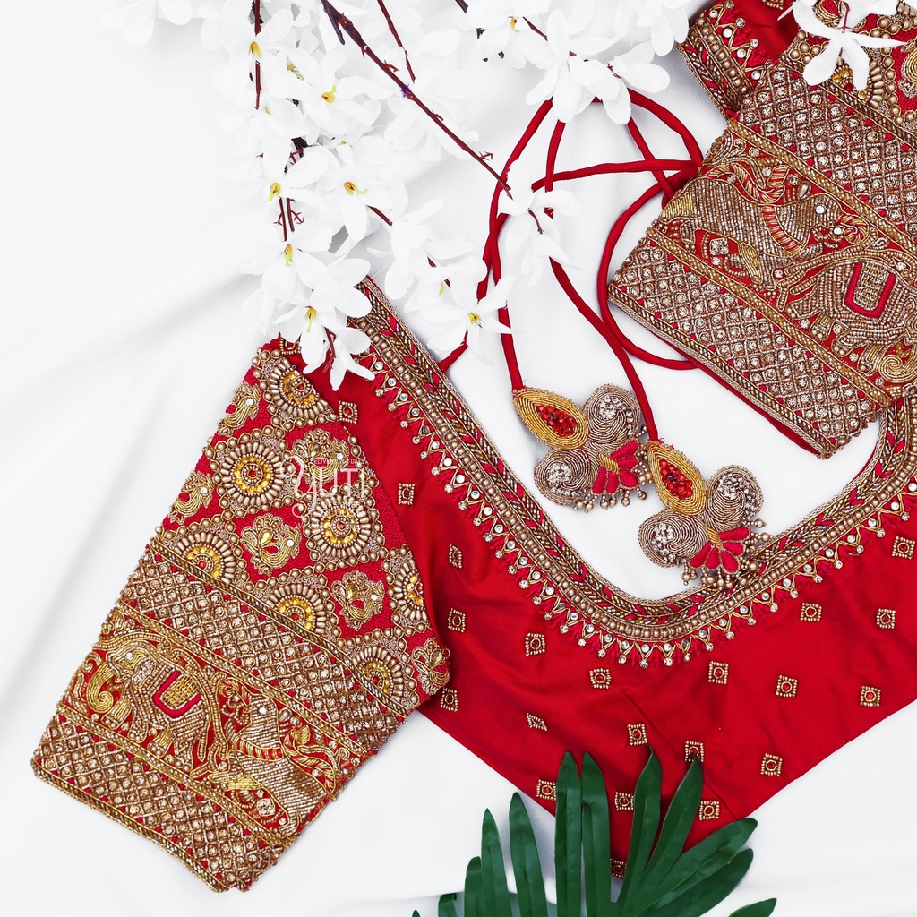 Red Traditional Annam design 