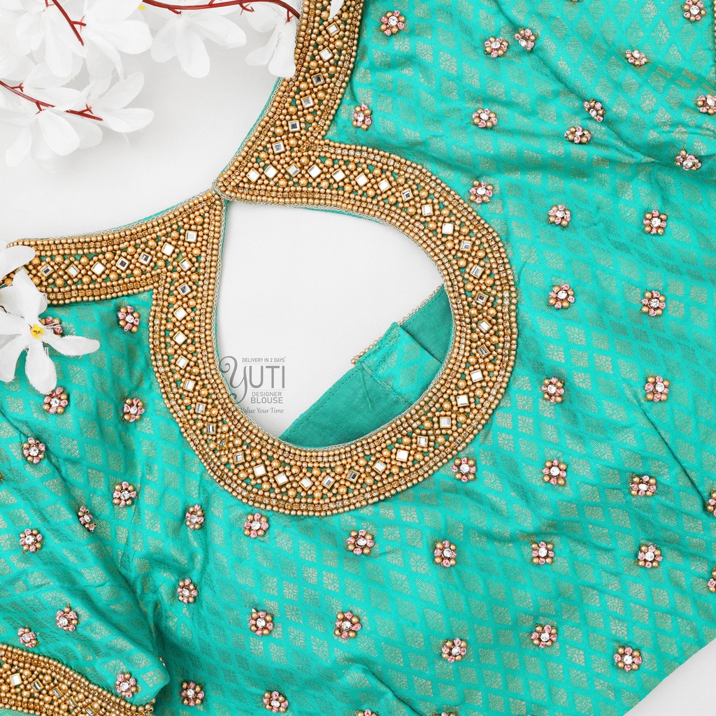 Sea Green Kundan Design