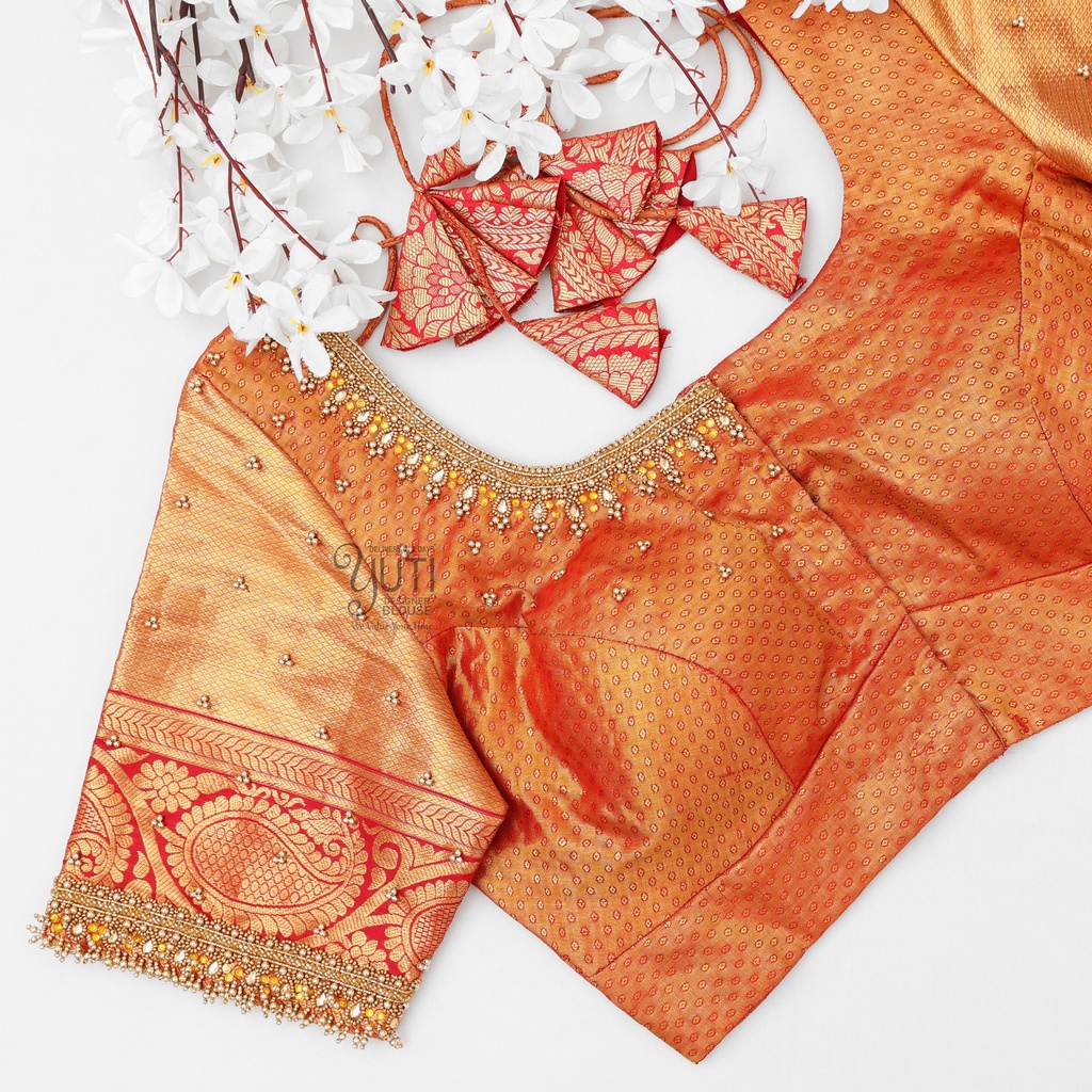 Red tissue Traditional kundan design