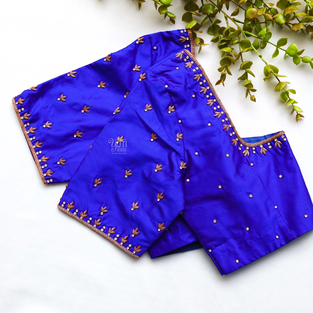 Channeling royal vibes in this stunning royal blue embroidery blouse