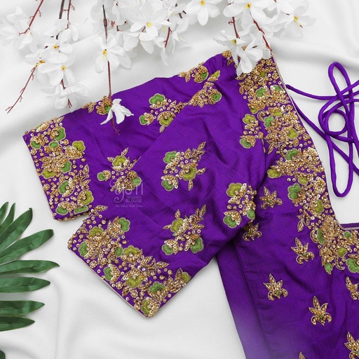 Purple floral motif pattern