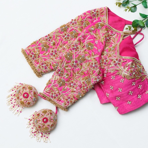Pink floral zardpso design