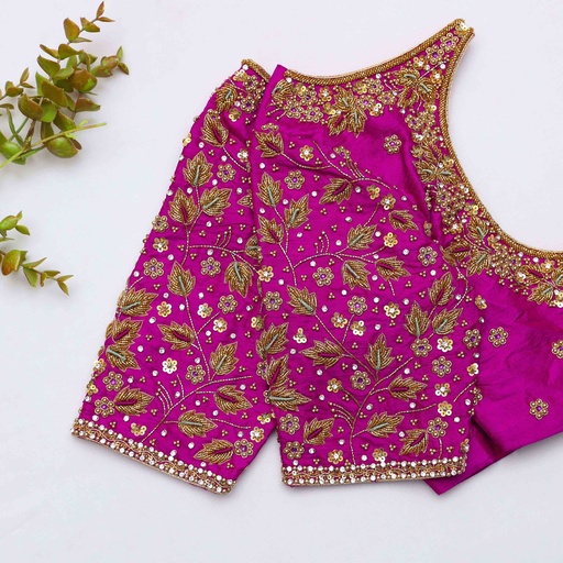 How pretty is this pink bridal blouse